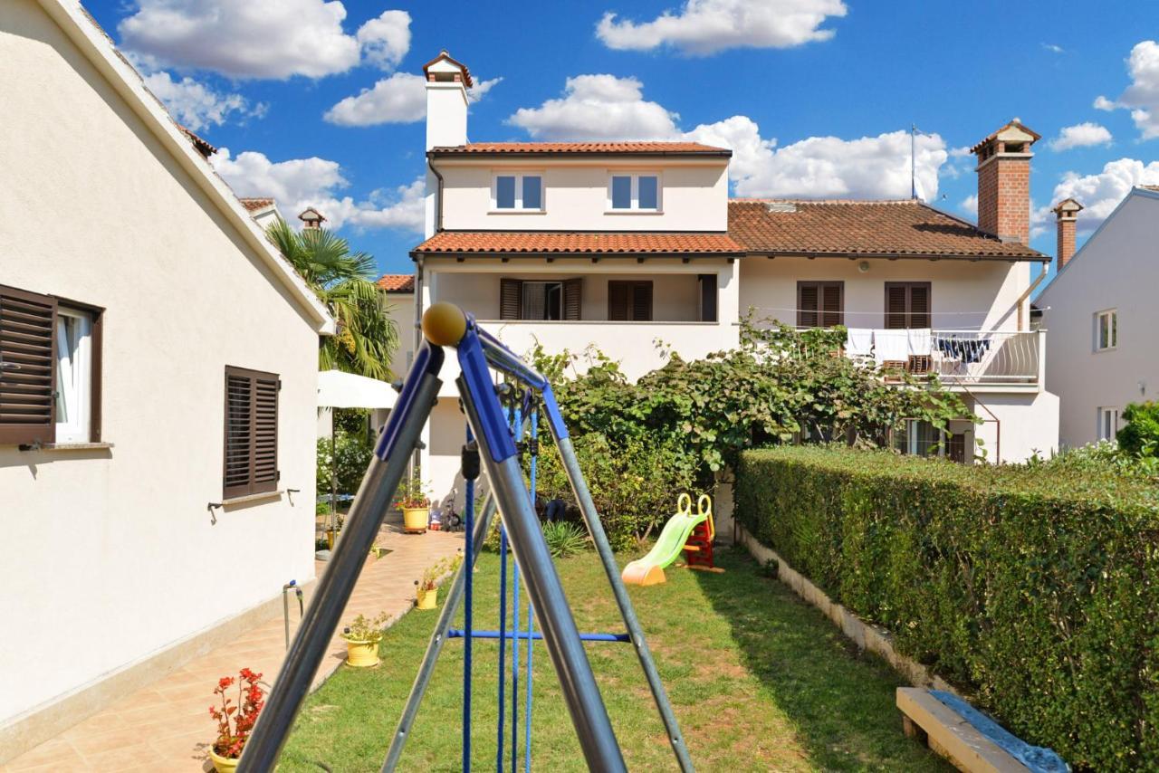 Apartment Snjezana 1064 罗维尼 外观 照片